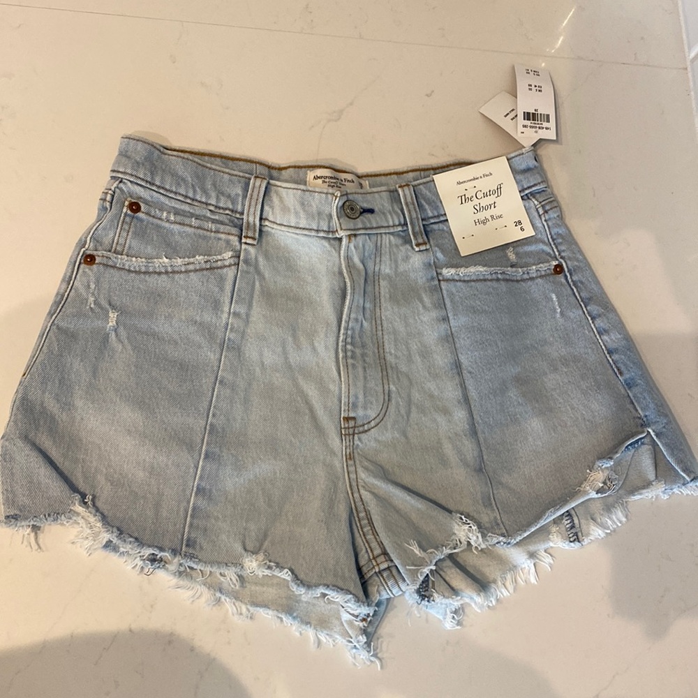 Abercrombie: The Cutoff Short High Rise, Size 28 - NEW